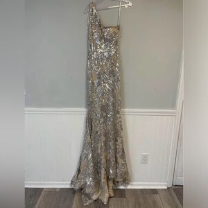 Elegant Silver Sequin Gown - Jovani